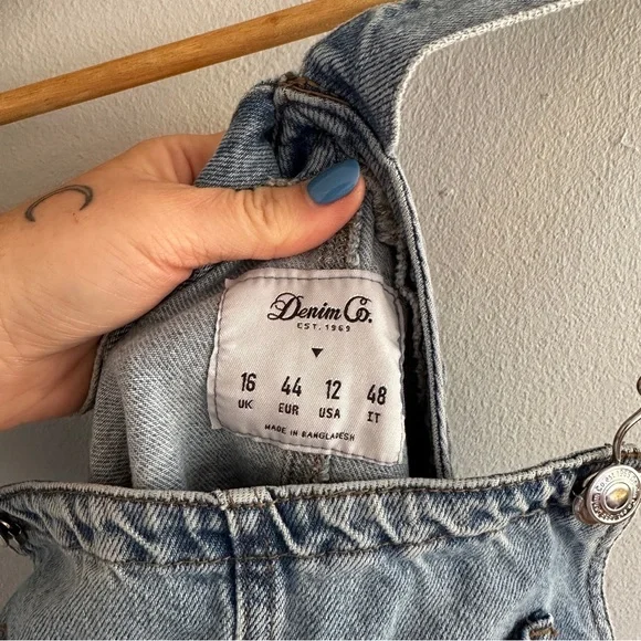 DENIM CO > Overall Dress - Picture 2 of 8